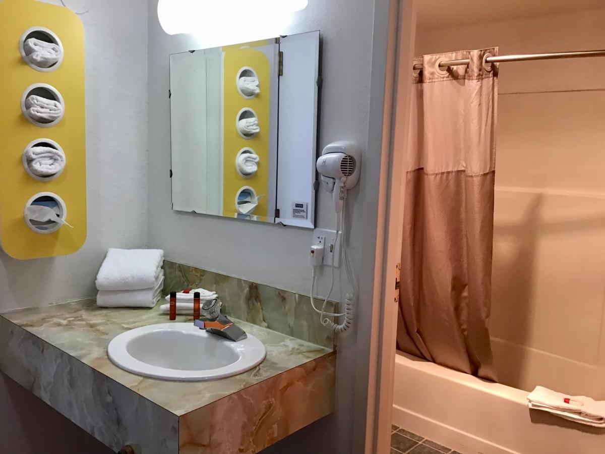Travelodge Inn & Suites By Wyndham Missoula University Park Esterno foto