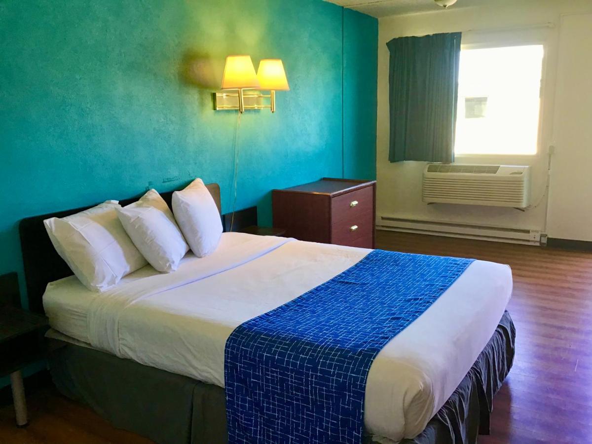 Travelodge Inn & Suites By Wyndham Missoula University Park Esterno foto